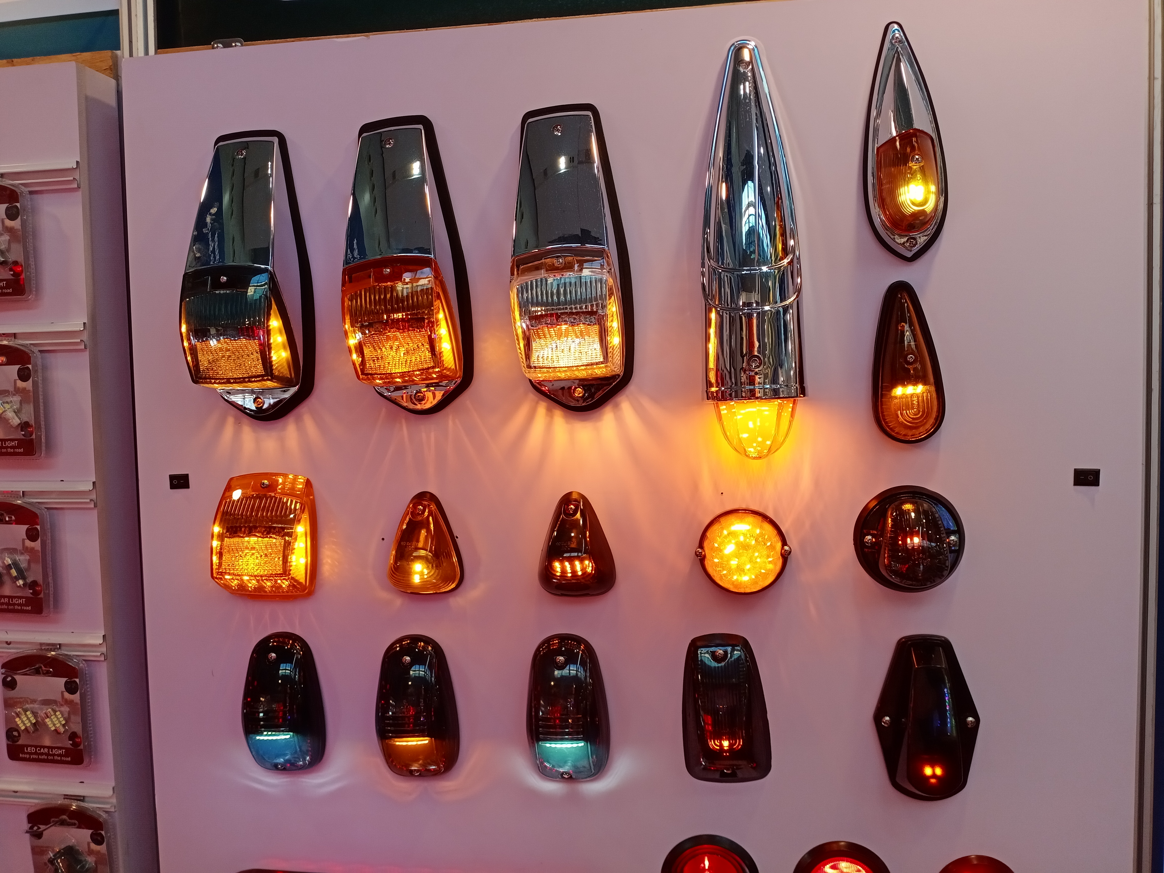 방수 LED 작업 조명, 뜨거운 판매 LED 작업 조명, 자동차 LED 작업 조명, 조절 가능한 LED 작업 조명, 스탠드가있는 최고의 LED 작업 조명