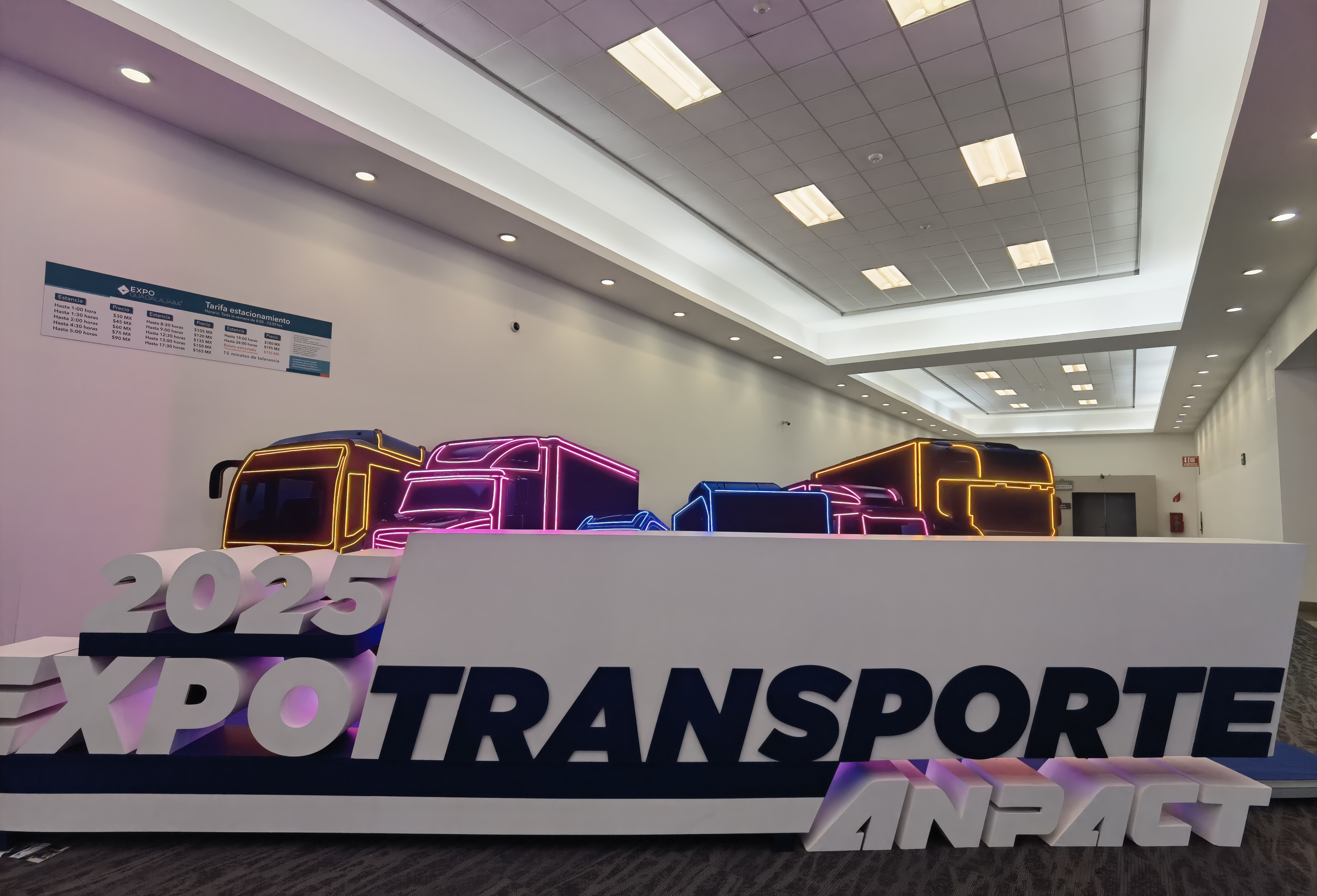 자동차 조명 공장, 회사, 제조업체, 중국산, 후미등, 작업등, 측면 조명, 트럭 조명